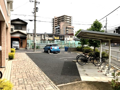 【駐車場】 | パラシエンプレ