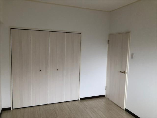 【洋室】 | 個人の部屋や寝室として使える洋室です別部屋の写真です。現況優先。