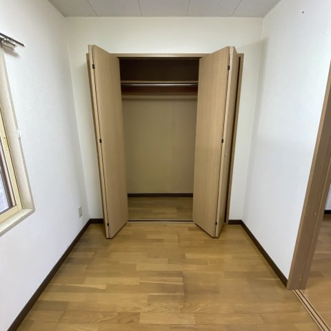 ベルシーヌ中島の玄関