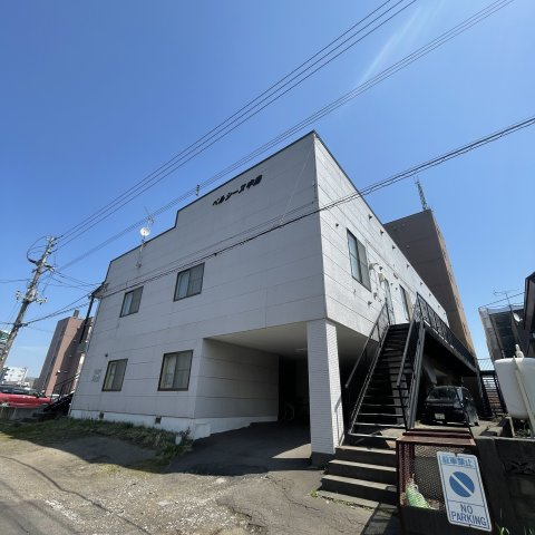 ベルシーヌ中島の外観