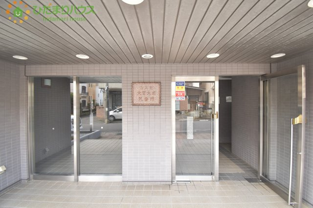 コスモ大宮大成弐番館のエントランス