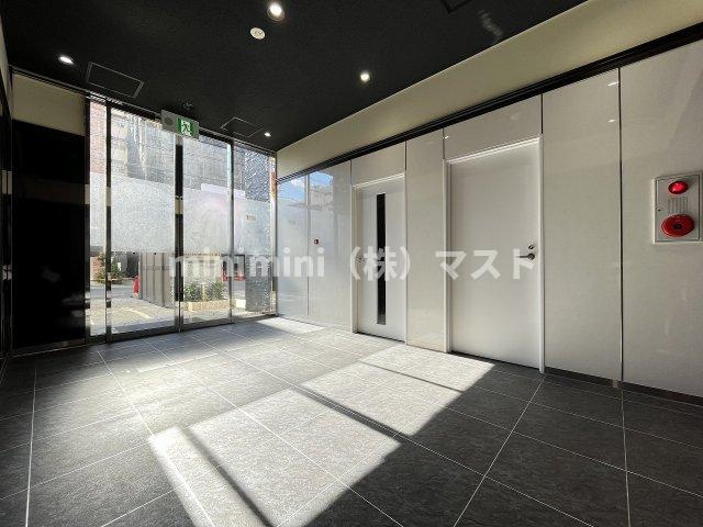 フォーリアライズ難波フィデルのロビー