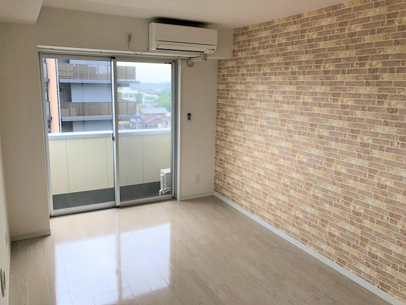 シンシア四番館の居間・リビング