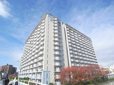 【外観】 | ファミールハイツ城東B棟 | 外観もきれいです