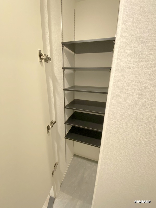 セレニテ中崎町リアン　仲介手数料無料の収納