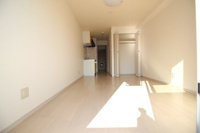 フィットハイム青柳の洋室|広々とした洋室です