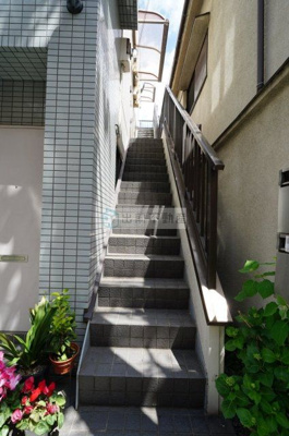 【エントランス】 | エクセレメゾネット