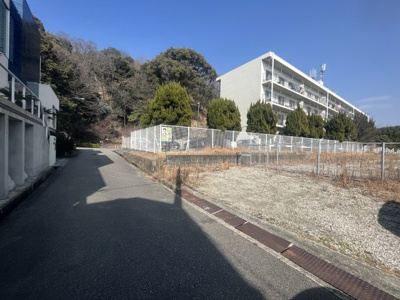 【前面道路含む現地写真】 | 箕面市箕面８丁目　土地