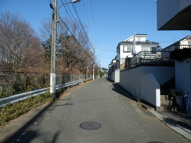 【前面道路含む現地写真】 | 八王子市山田町　売地 | 前面道路北側