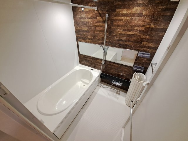 プレミアムコート甲子園の浴室