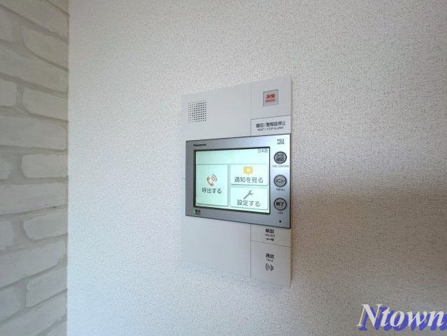 【セキュリティ】 | プレサンス新栄ユリシス | モニター付きインターフォンです。