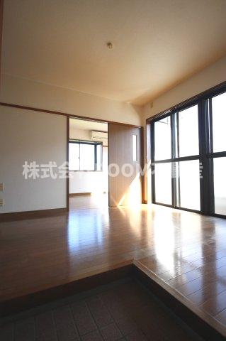 ラインマンション3の洋室|使い勝手のいい洋室です