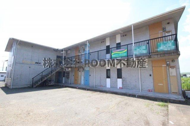 センチュリー21金田　E棟の外観|外観は落ち着いています