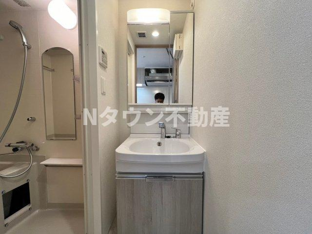 【独立洗面台】 | プレサンス新栄ユリシス | 独立洗面台です