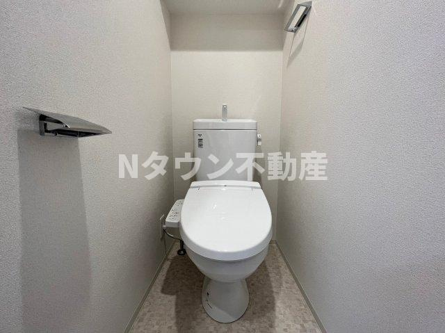 【トイレ】 | プレサンス新栄ユリシス | コンパクトで使いやすいトイレです