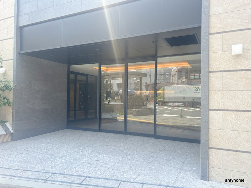 アルグラッド福島SOUTH　仲介手数料無料のエントランス