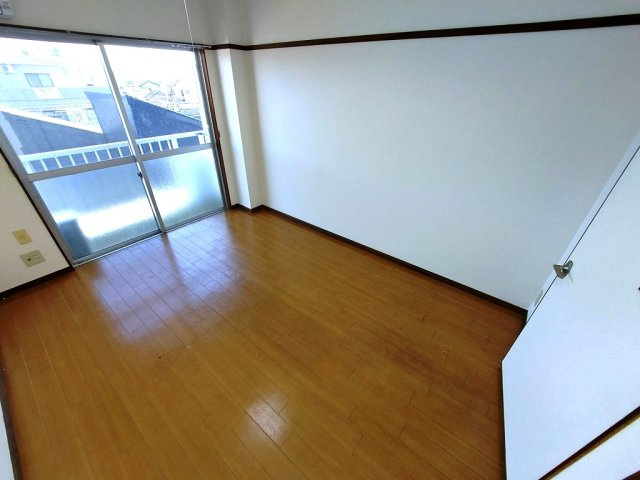 サンヒル南小池の居間・リビング