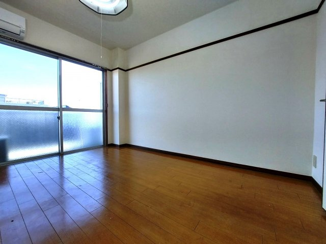 サンヒル南小池の居間・リビング