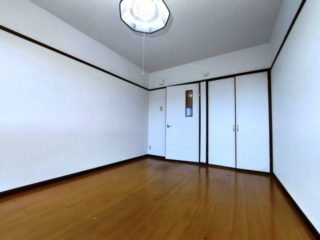 サンヒル南小池の居間・リビング