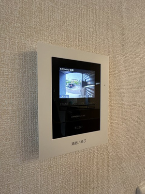 【セキュリティ】 | リーフM | 防犯対策に有効なカメラ付きインターホン！録画機能が付いているので留守中の訪問者まで確認できます♪