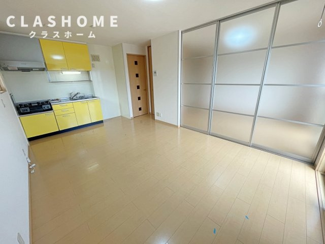 セジュール荒井　Aの居間・リビング|同物件の別部屋になります。