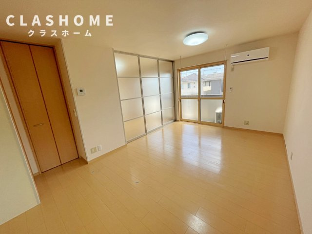 セジュール荒井　Aの居間・リビング|同物件の別部屋になります。