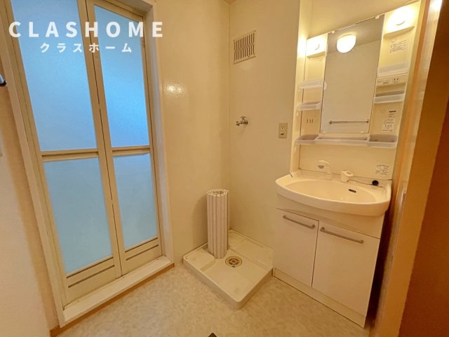 セジュール荒井　Aの洗面所|同物件の別部屋になります。