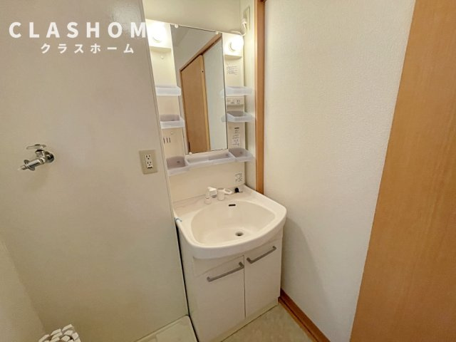 セジュール荒井　Aの洗面所|同物件の別部屋になります。