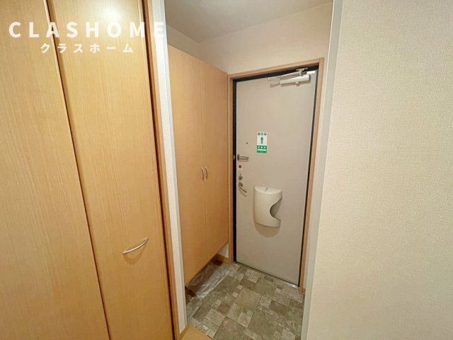 セジュール荒井　Aの玄関|同物件の別部屋になります。