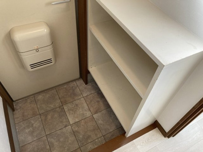 【玄関】 | ハイツやまびこＡ