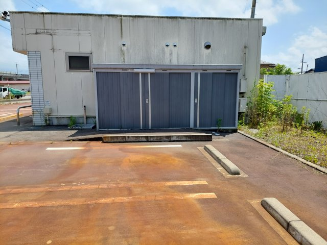 見附市今町4丁目　貸店舗の駐車場|店舗外倉庫