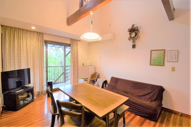 【居間・リビング】 | 伊豆急伊豆高原別荘地　戸建