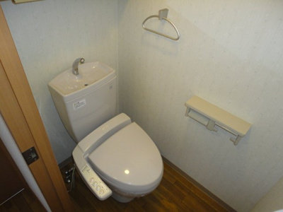 【トイレ】 | メゾン・ソレイユ | シャワー付トイレ