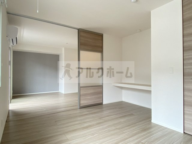 エクレール東太子の洋室