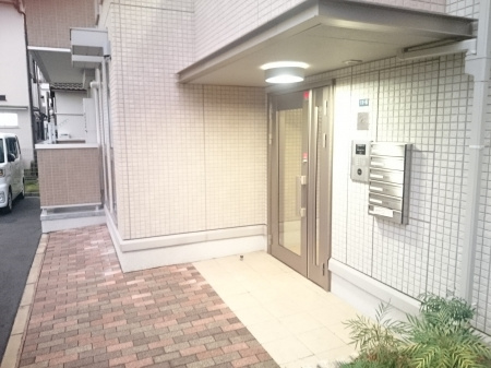 【エントランス】 | セクレール北本町C棟