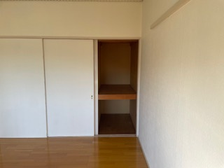 【収納】 | コーエーハイツⅠ | 南東側洋室収納