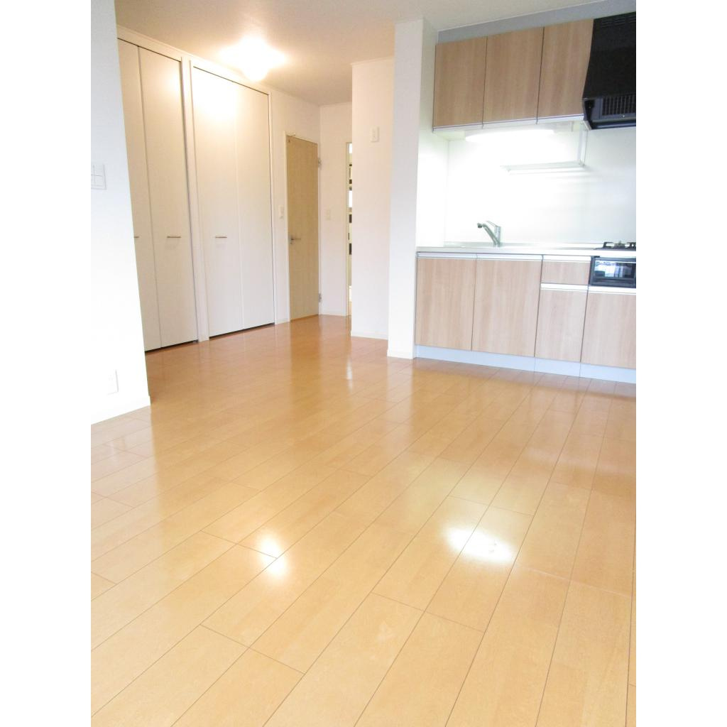 カーサ楠の木Bの居間・リビング