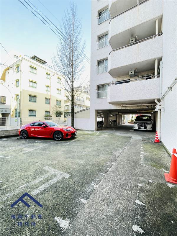 藤和城西コープの駐車場