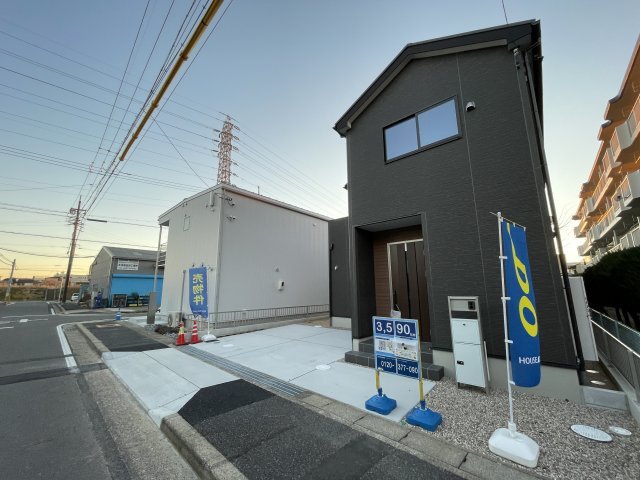 守山区脇田町21-1期　＜仲介手数料無料＞大森小・大森中　新築一戸建ての前面道路含む現地写真|ナビゲーターむらちゃんがご案内します。