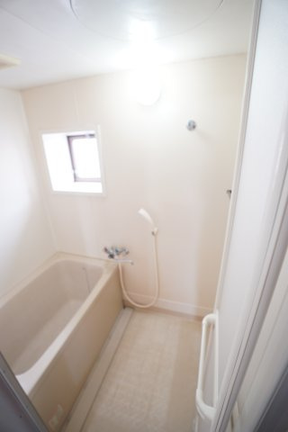 末広サンフレアAの浴室