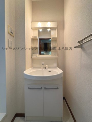 The Hazelの洗面所|独立洗面台はマストアイテム♪