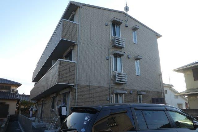 ベイブランシェ浜町の外観