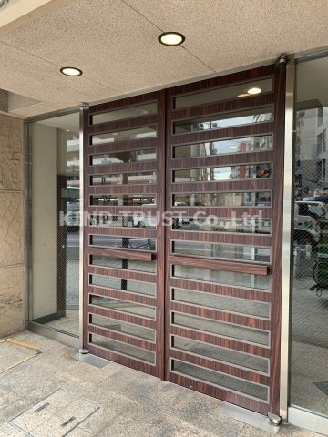 ラナップスクエア天満プライムのエントランス|落ち着いたエントランスです