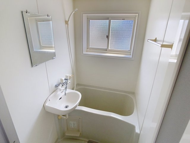 ルーキーリーグの浴室