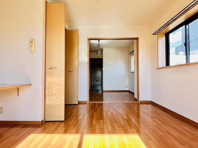 フレンテ・カルポートの洋室|洋室です