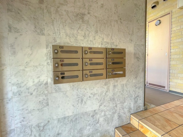 フレンテ・カルポートのその他共用部分|集合ポスト