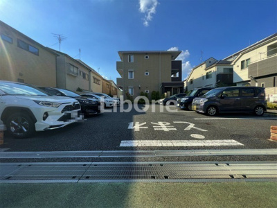 【駐車場】 | ルーチェ南八幡