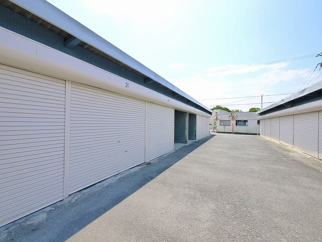 奥田倉庫（586-4）