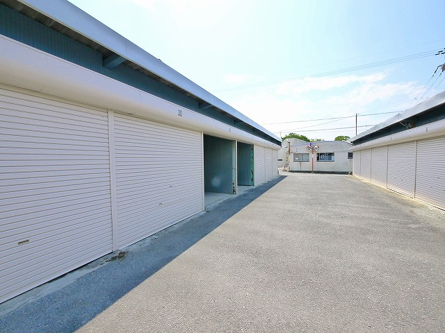 奥田倉庫（586-4）