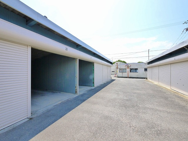 奥田倉庫（586-4）